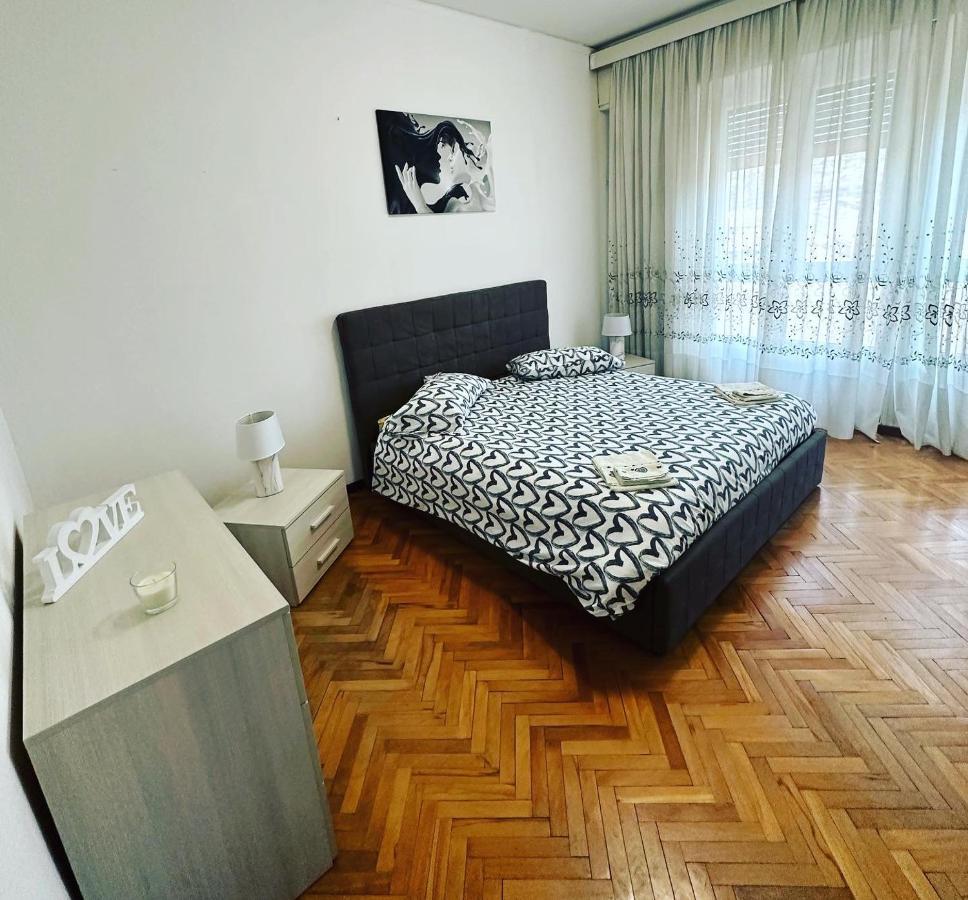 Love Loft casa vacanza lecco Esterno foto